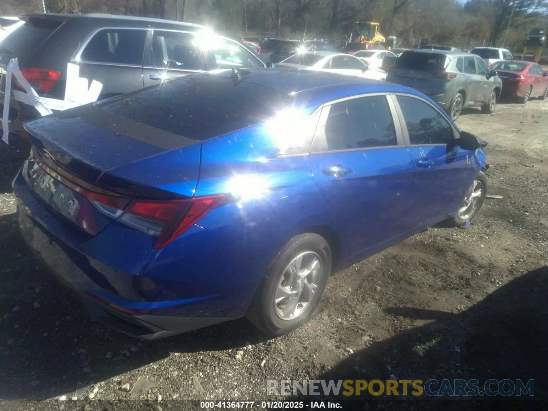 4 Photograph of a damaged car KMHLL4AGXNU255063 HYUNDAI ELANTRA 2022