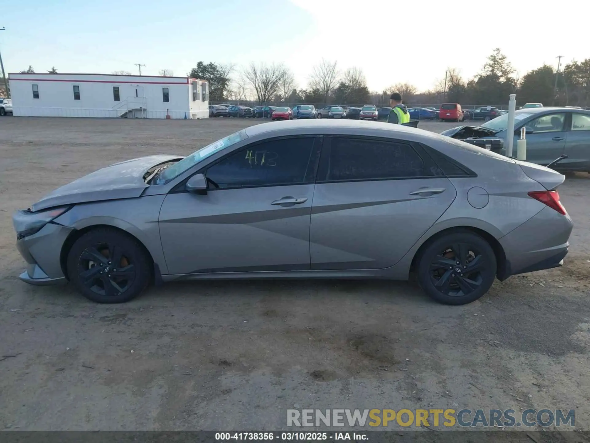 14 Photograph of a damaged car KMHLM4AG0NU240794 HYUNDAI ELANTRA 2022