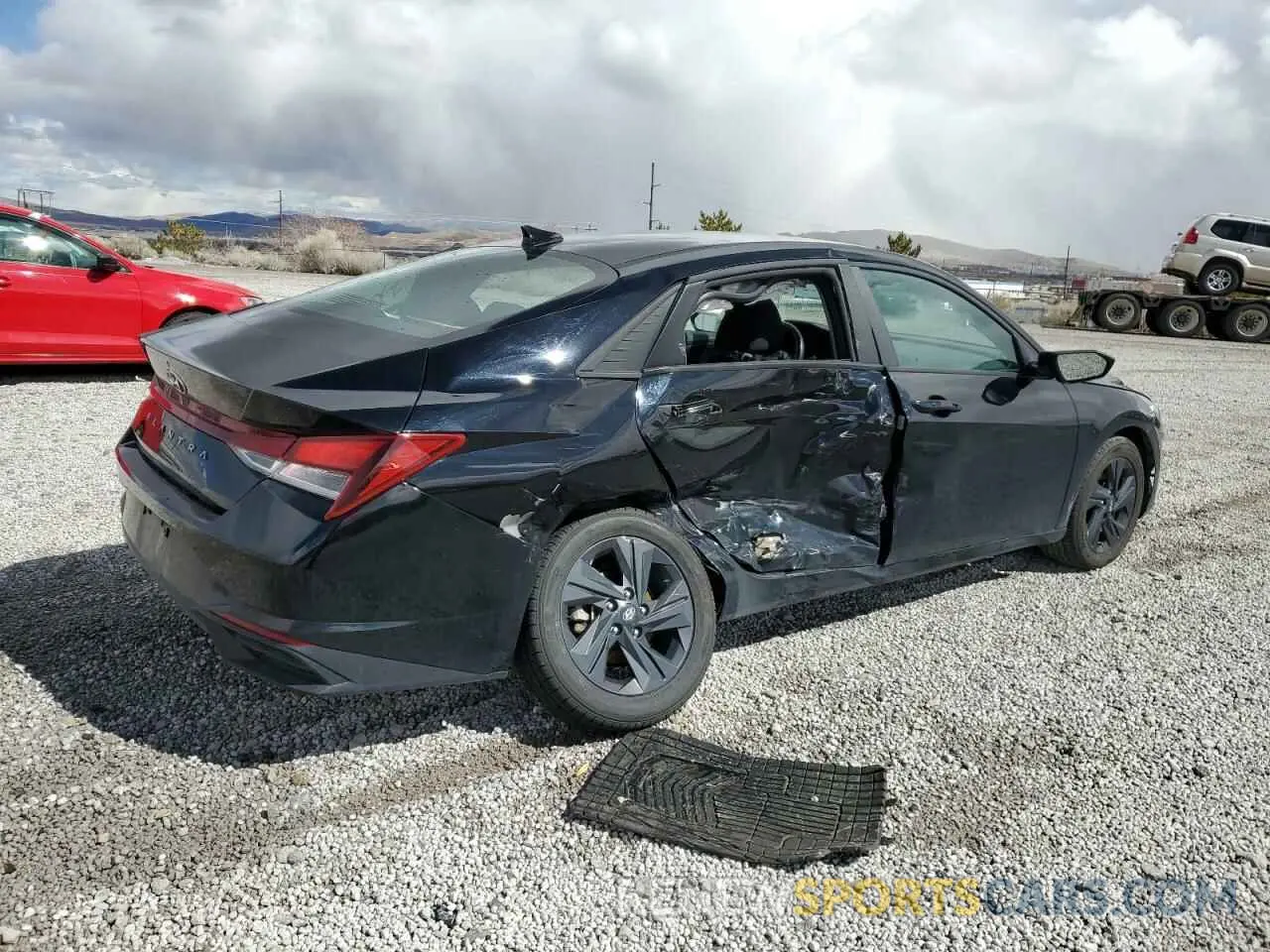 3 Photograph of a damaged car KMHLM4AG0NU282589 HYUNDAI ELANTRA 2022