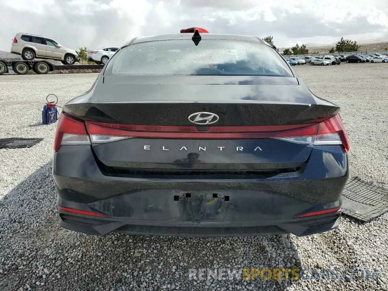 6 Photograph of a damaged car KMHLM4AG0NU282589 HYUNDAI ELANTRA 2022