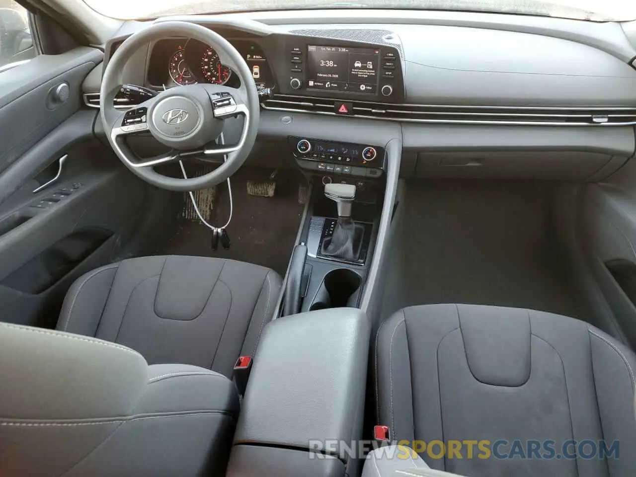 8 Photograph of a damaged car KMHLM4AG0NU311315 HYUNDAI ELANTRA 2022