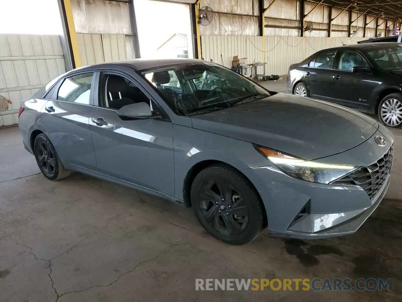 4 Photograph of a damaged car KMHLM4AG1NU330035 HYUNDAI ELANTRA 2022