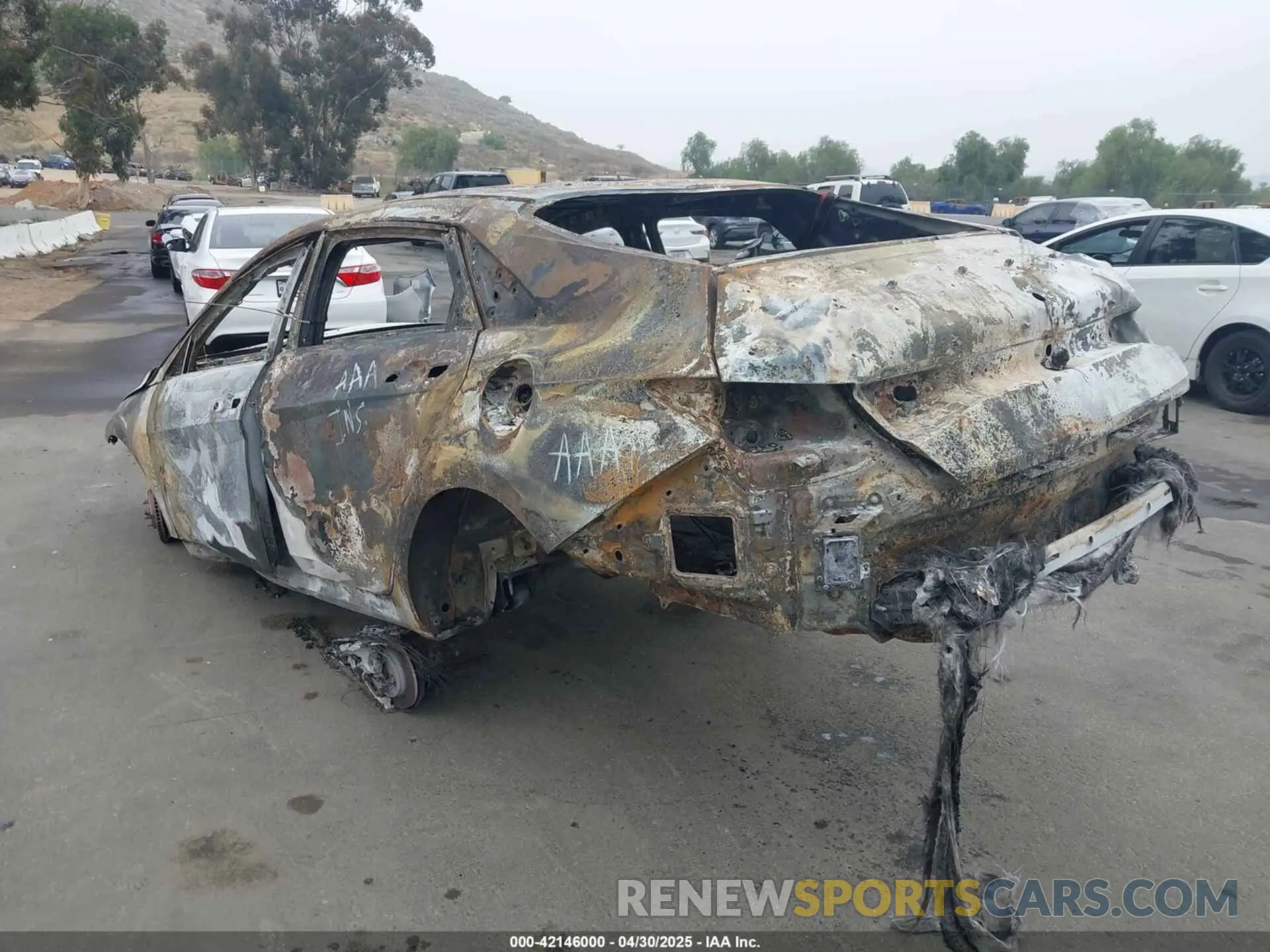 3 Photograph of a damaged car KMHLM4AG1NU349569 HYUNDAI ELANTRA 2022