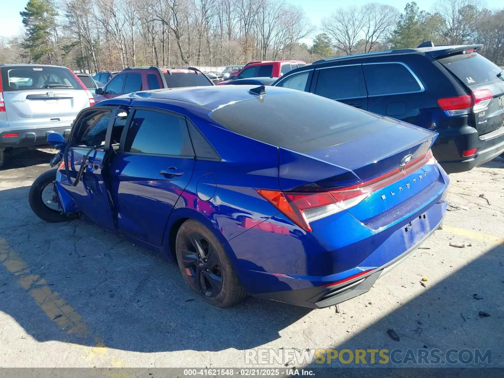 3 Photograph of a damaged car KMHLM4AG2NU339133 HYUNDAI ELANTRA 2022