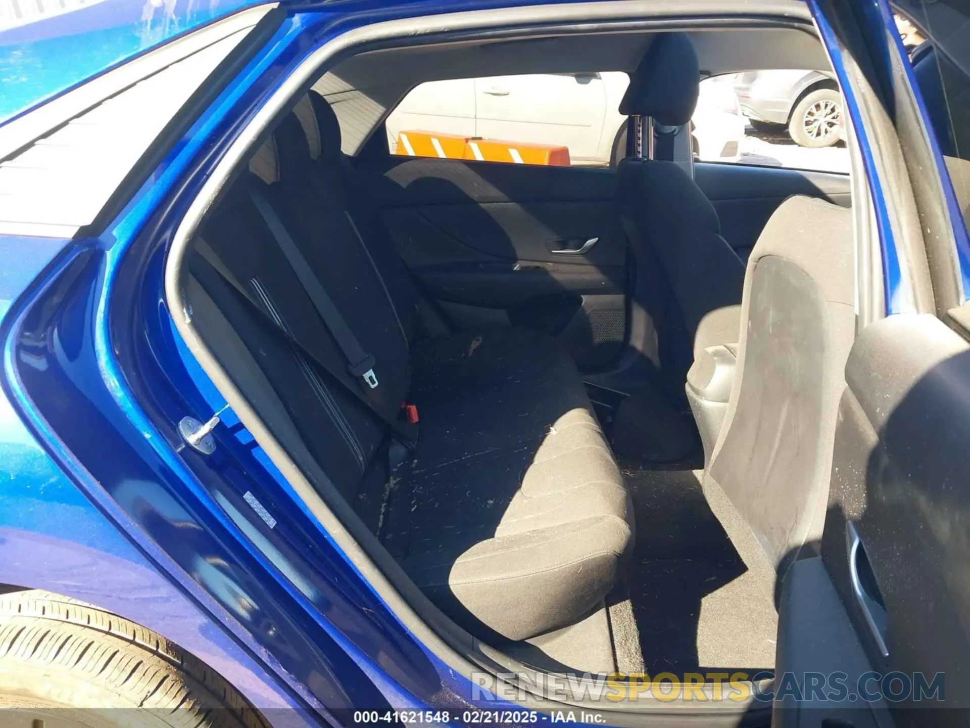 8 Photograph of a damaged car KMHLM4AG2NU339133 HYUNDAI ELANTRA 2022