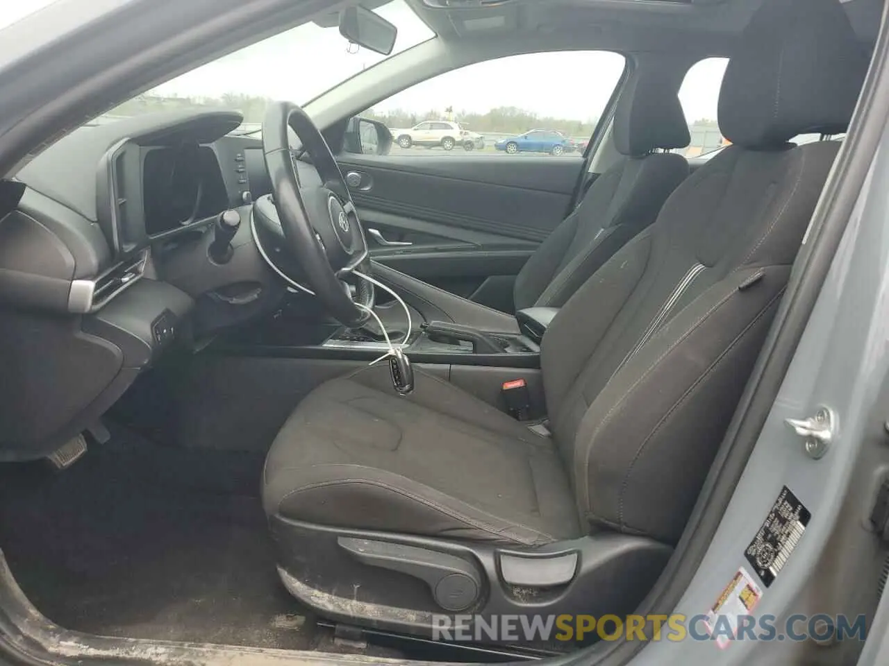 7 Photograph of a damaged car KMHLM4AG3NU259145 HYUNDAI ELANTRA 2022