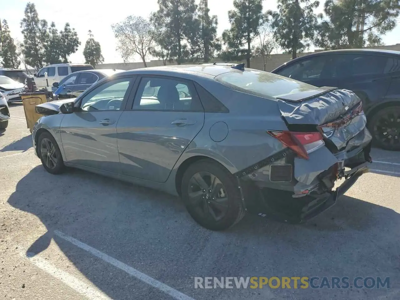 2 Photograph of a damaged car KMHLM4AG3NU301328 HYUNDAI ELANTRA 2022
