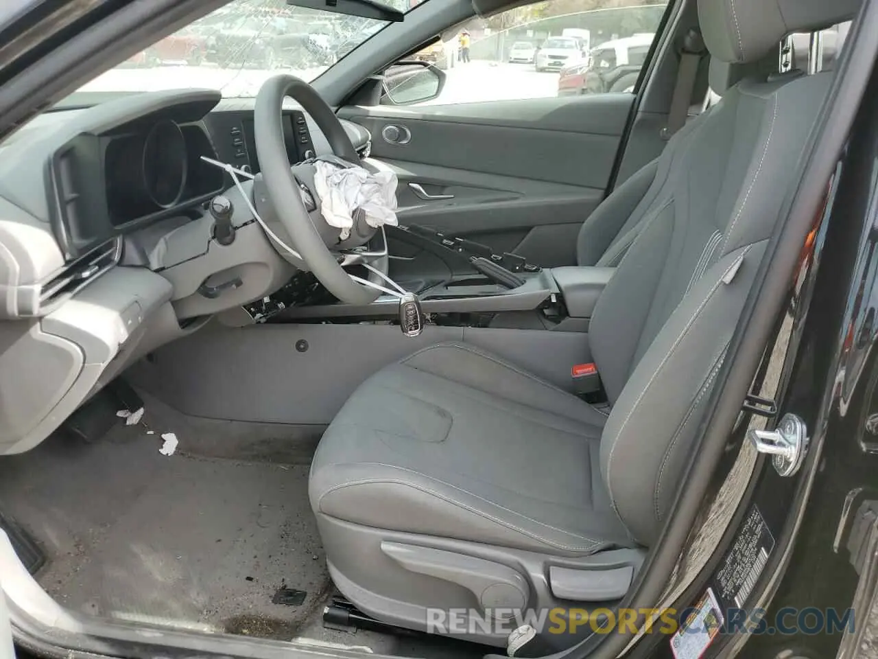 7 Photograph of a damaged car KMHLM4AG3NU322034 HYUNDAI ELANTRA 2022