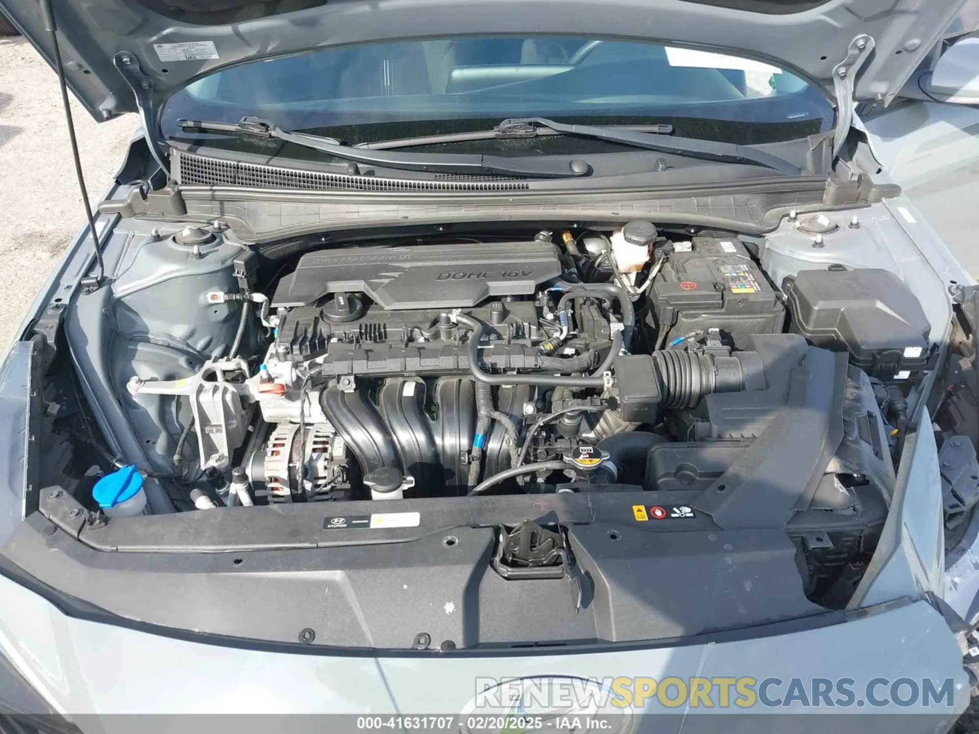 10 Photograph of a damaged car KMHLM4AG3NU328691 HYUNDAI ELANTRA 2022