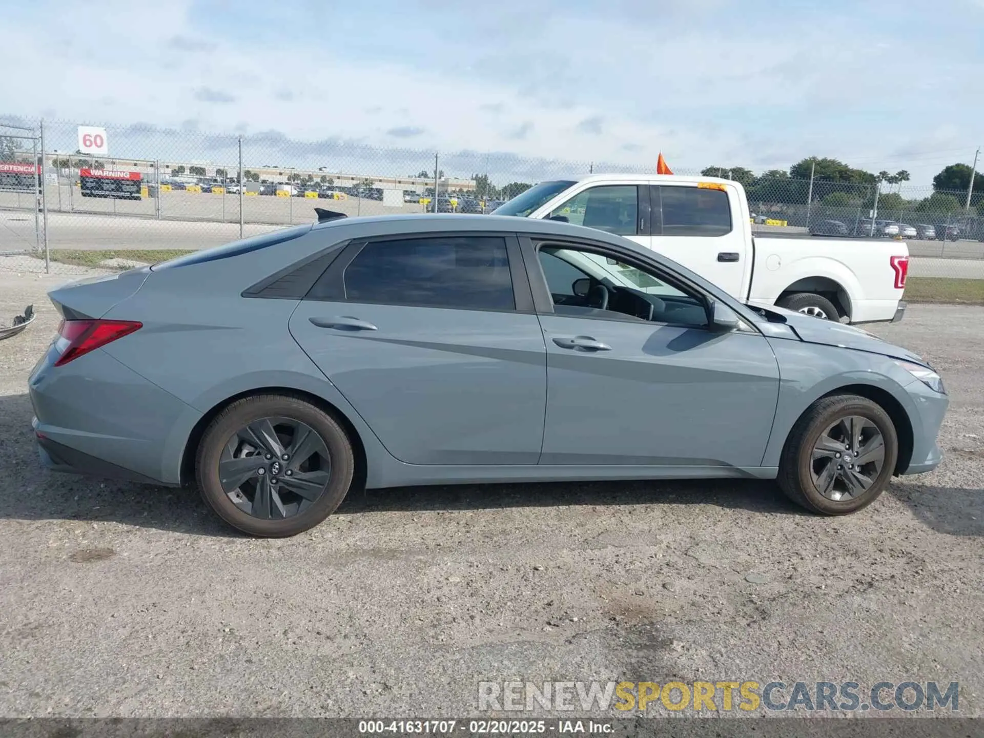 14 Photograph of a damaged car KMHLM4AG3NU328691 HYUNDAI ELANTRA 2022