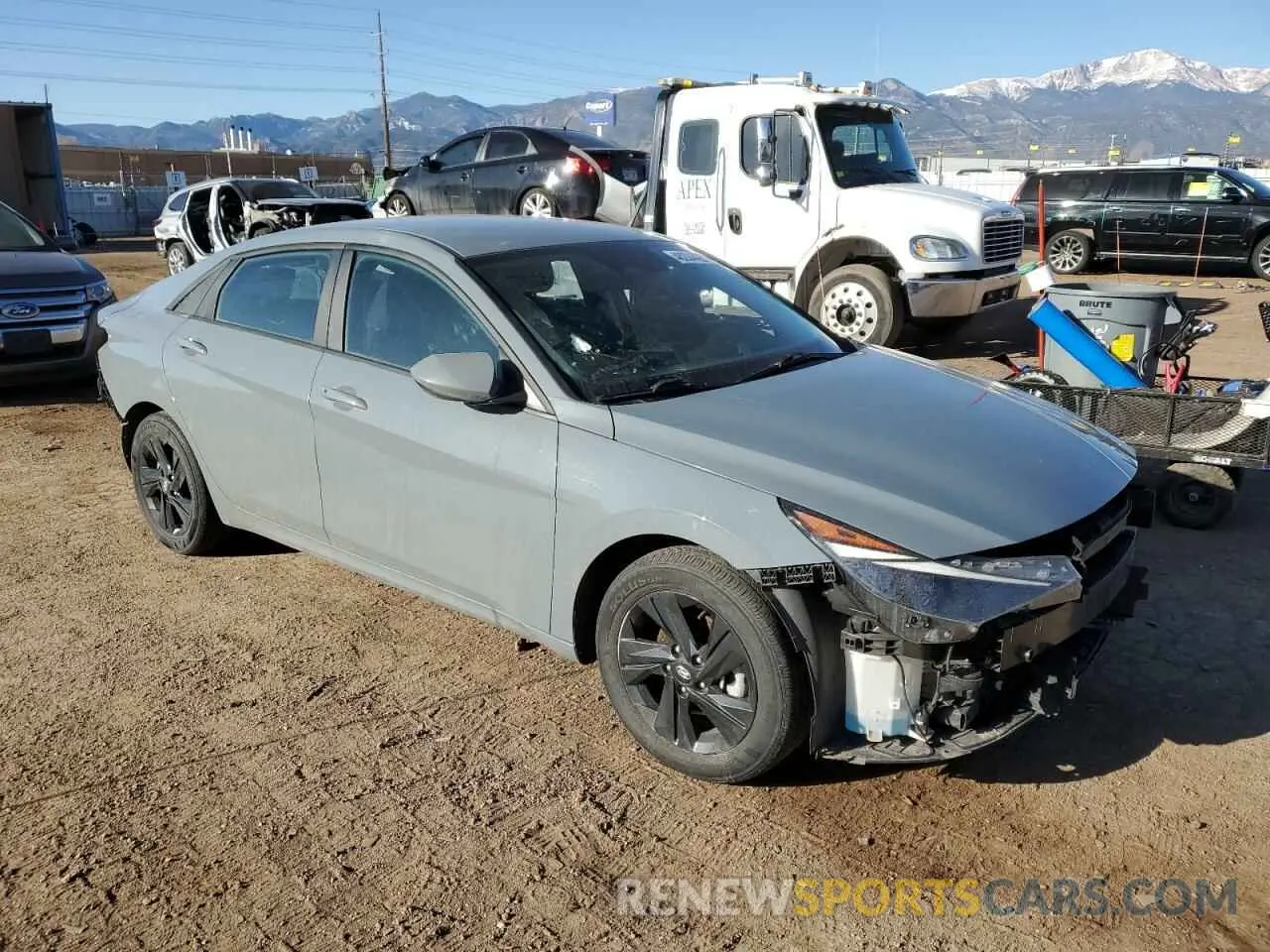4 Photograph of a damaged car KMHLM4AG3NU363683 HYUNDAI ELANTRA 2022