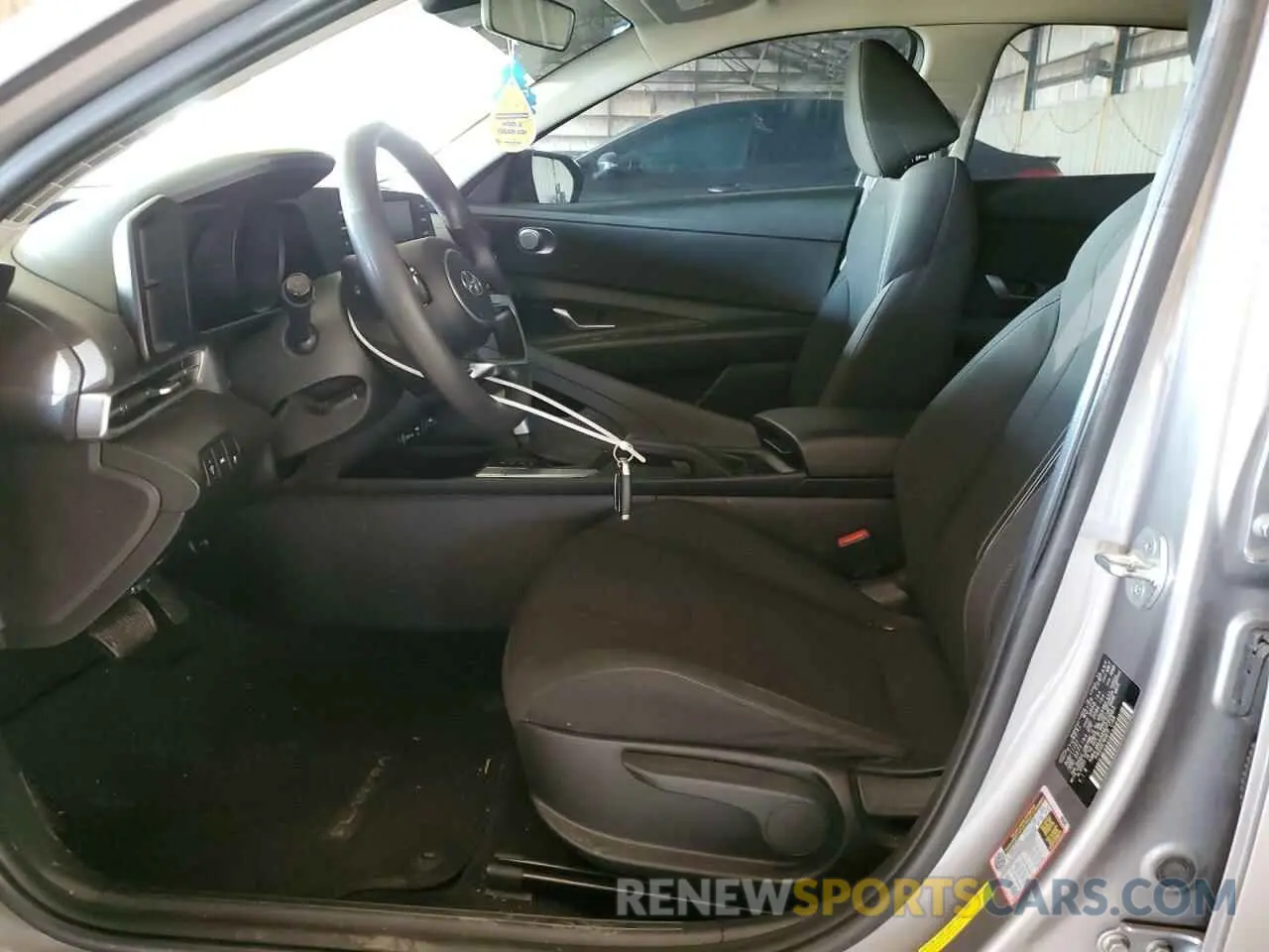 7 Photograph of a damaged car KMHLM4AG4NU240863 HYUNDAI ELANTRA 2022