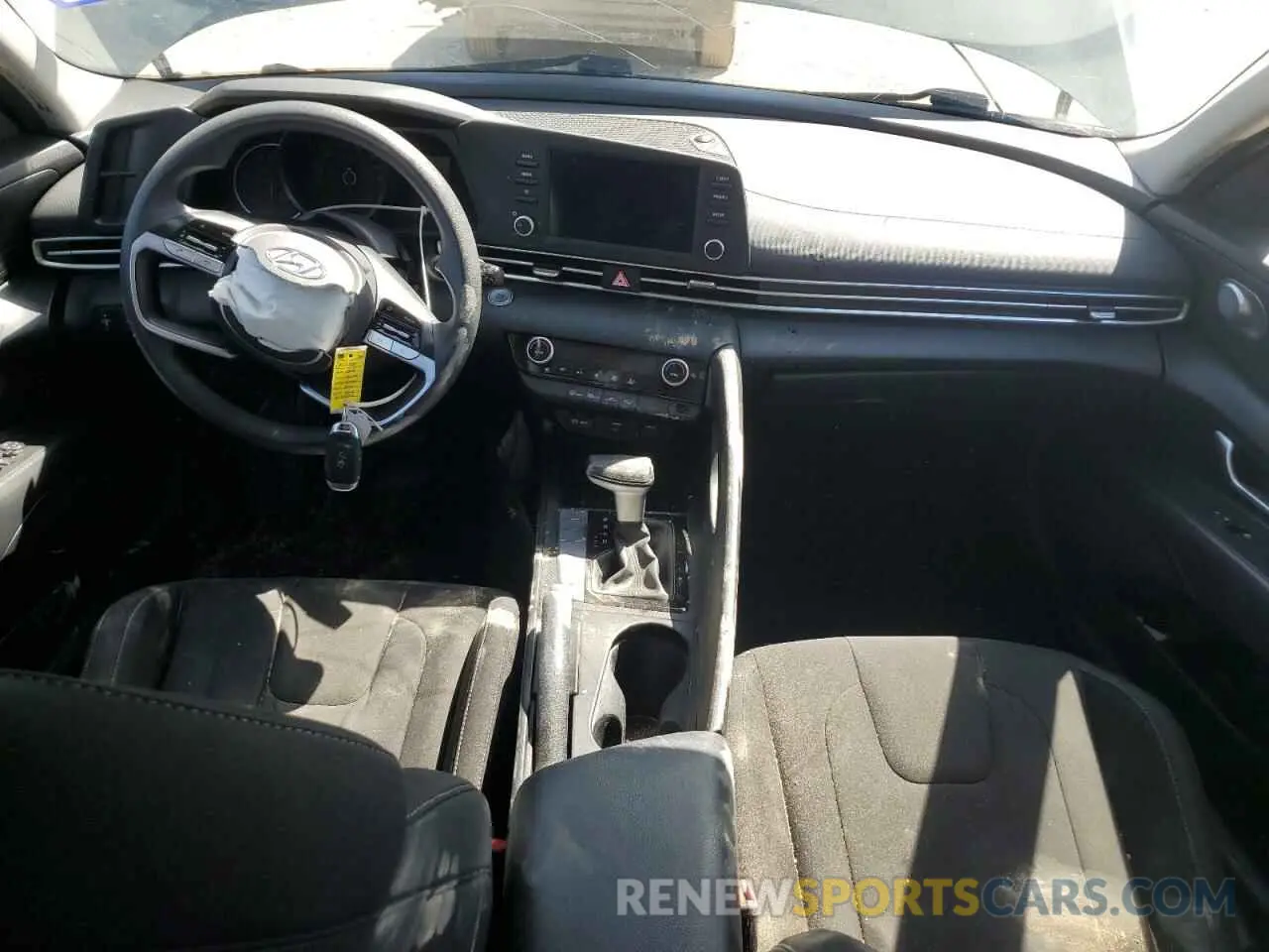 8 Photograph of a damaged car KMHLM4AG4NU305405 HYUNDAI ELANTRA 2022