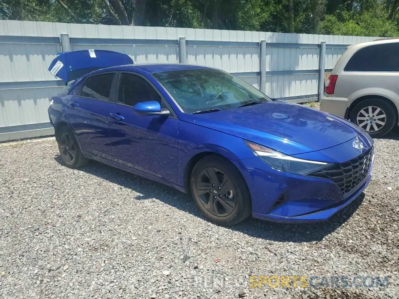 4 Photograph of a damaged car KMHLM4AG4NU312161 HYUNDAI ELANTRA 2022