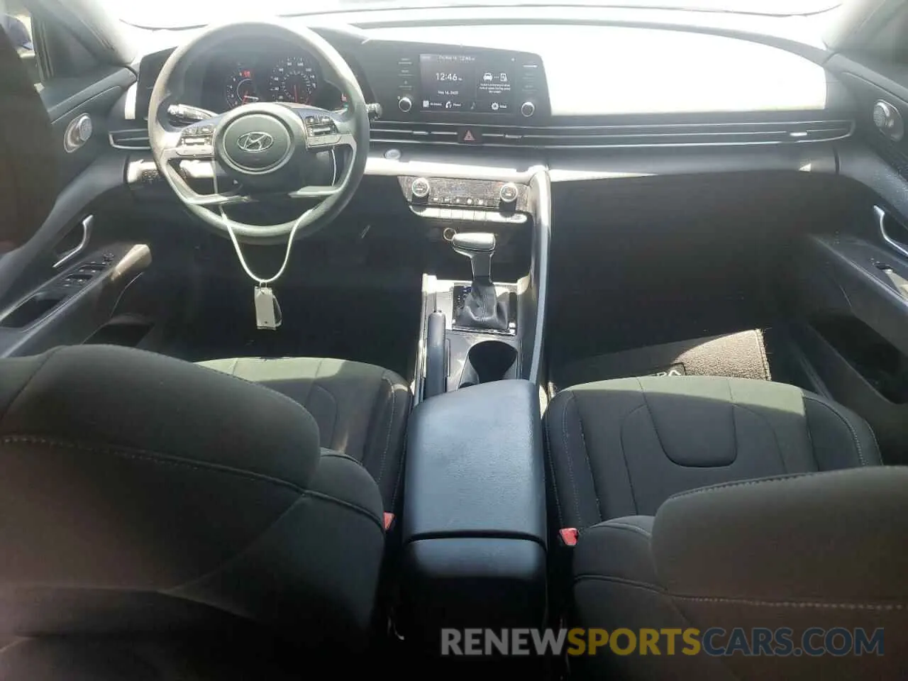 8 Photograph of a damaged car KMHLM4AG4NU312161 HYUNDAI ELANTRA 2022