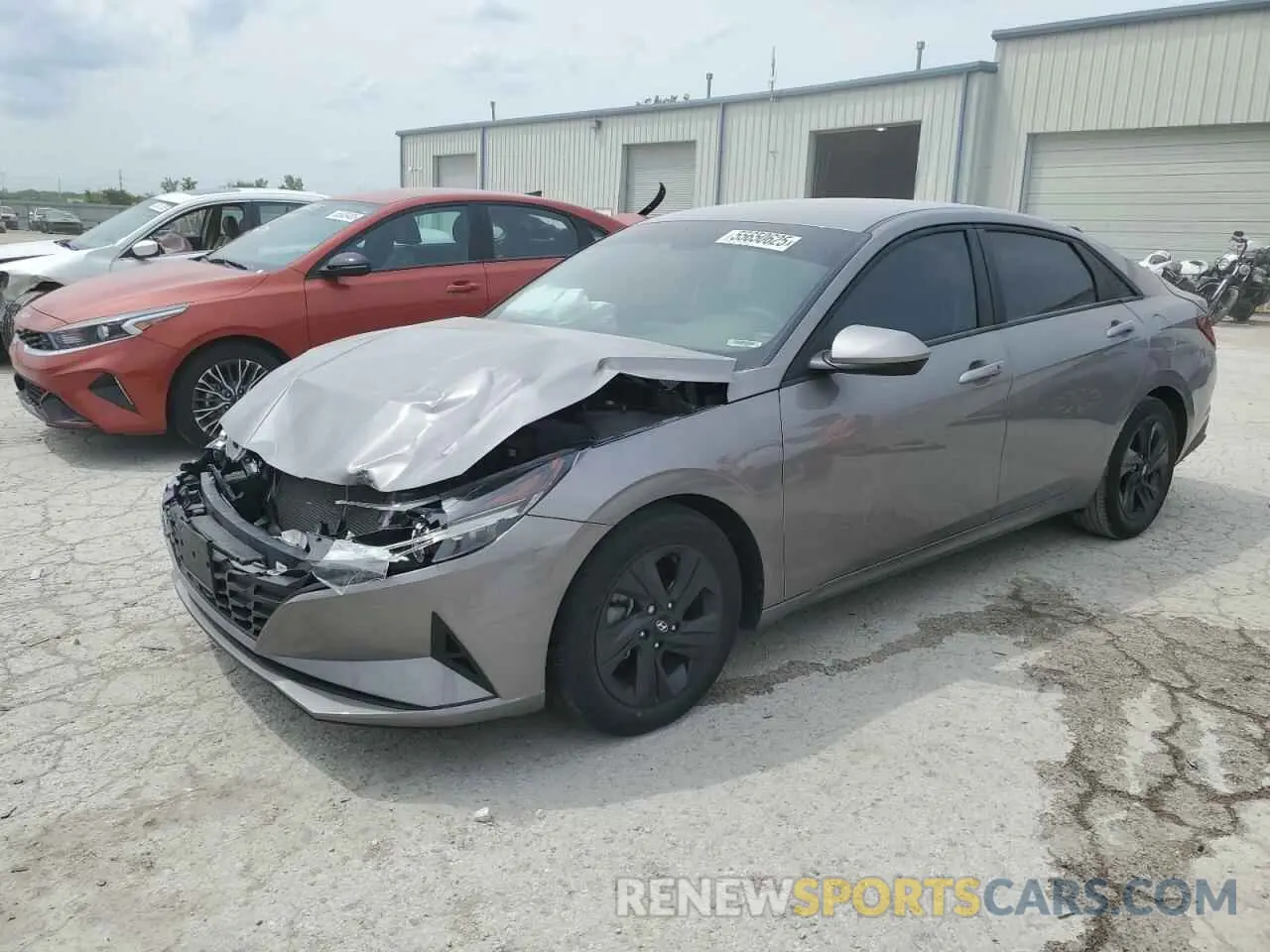 1 Photograph of a damaged car KMHLM4AG5NU266503 HYUNDAI ELANTRA 2022