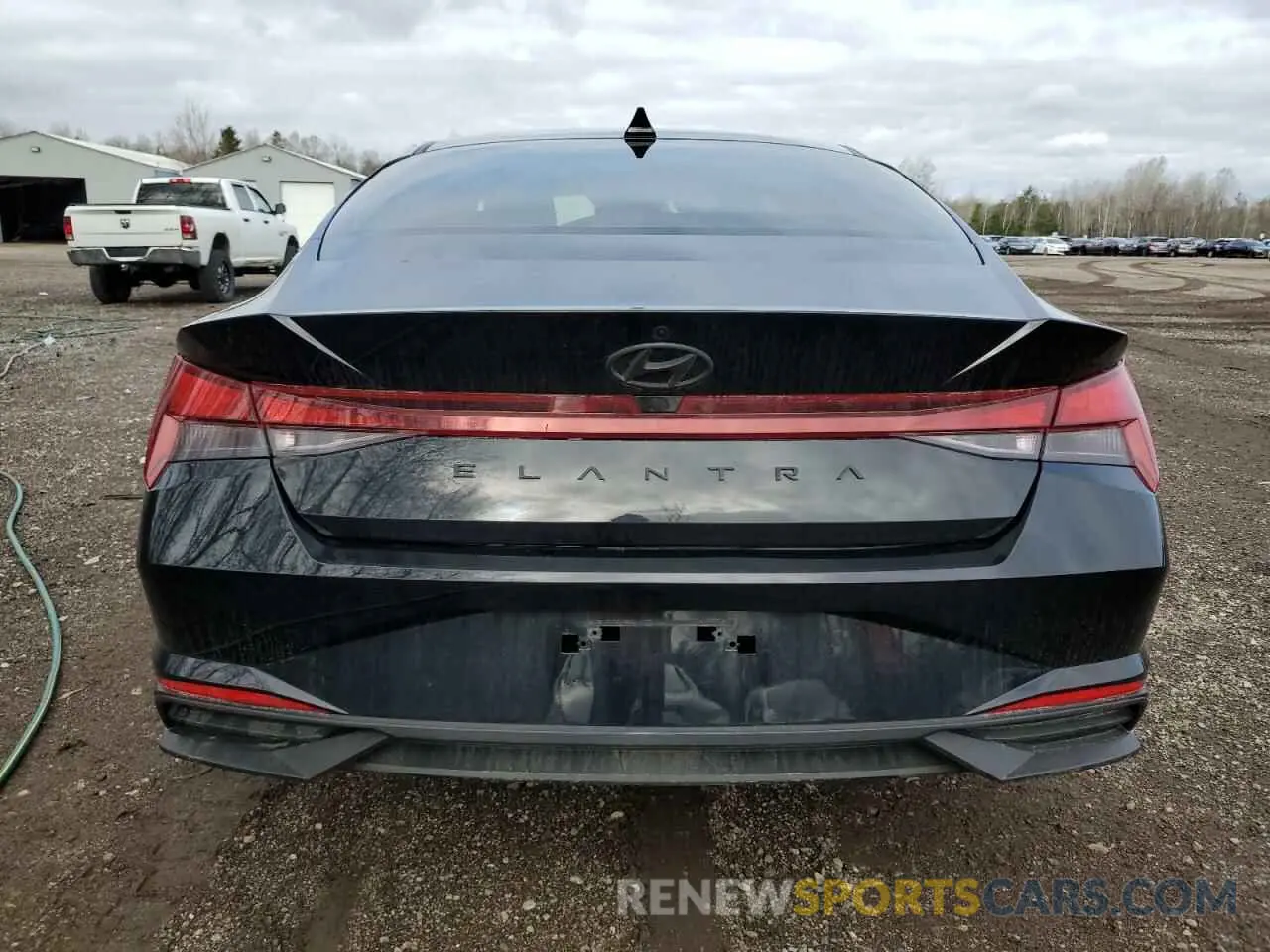 6 Photograph of a damaged car KMHLM4AG5NU286590 HYUNDAI ELANTRA 2022