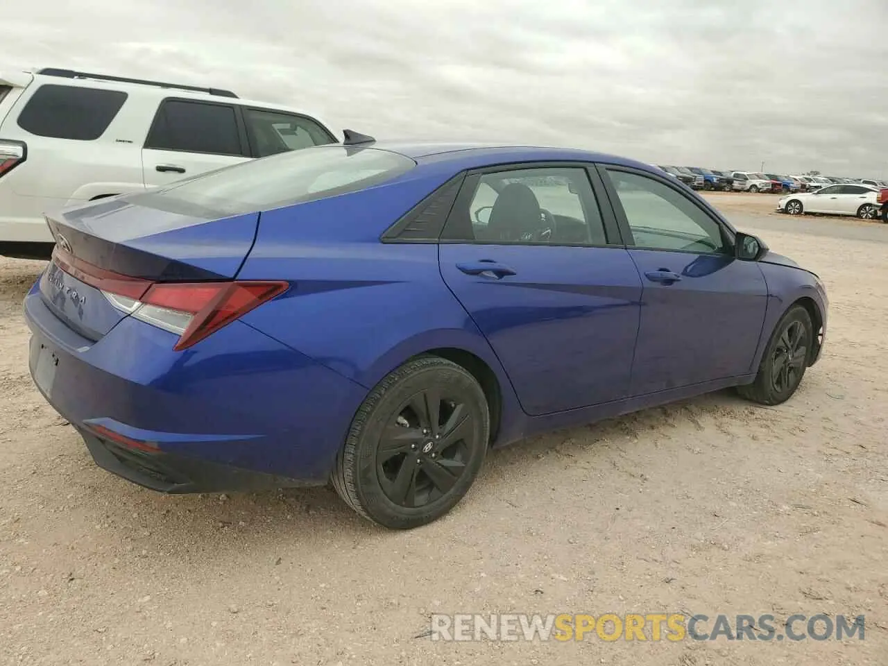 3 Photograph of a damaged car KMHLM4AG5NU296889 HYUNDAI ELANTRA 2022