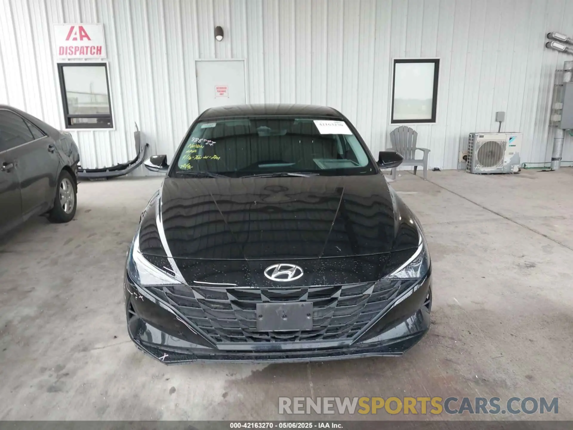 12 Photograph of a damaged car KMHLM4AG5NU353950 HYUNDAI ELANTRA 2022