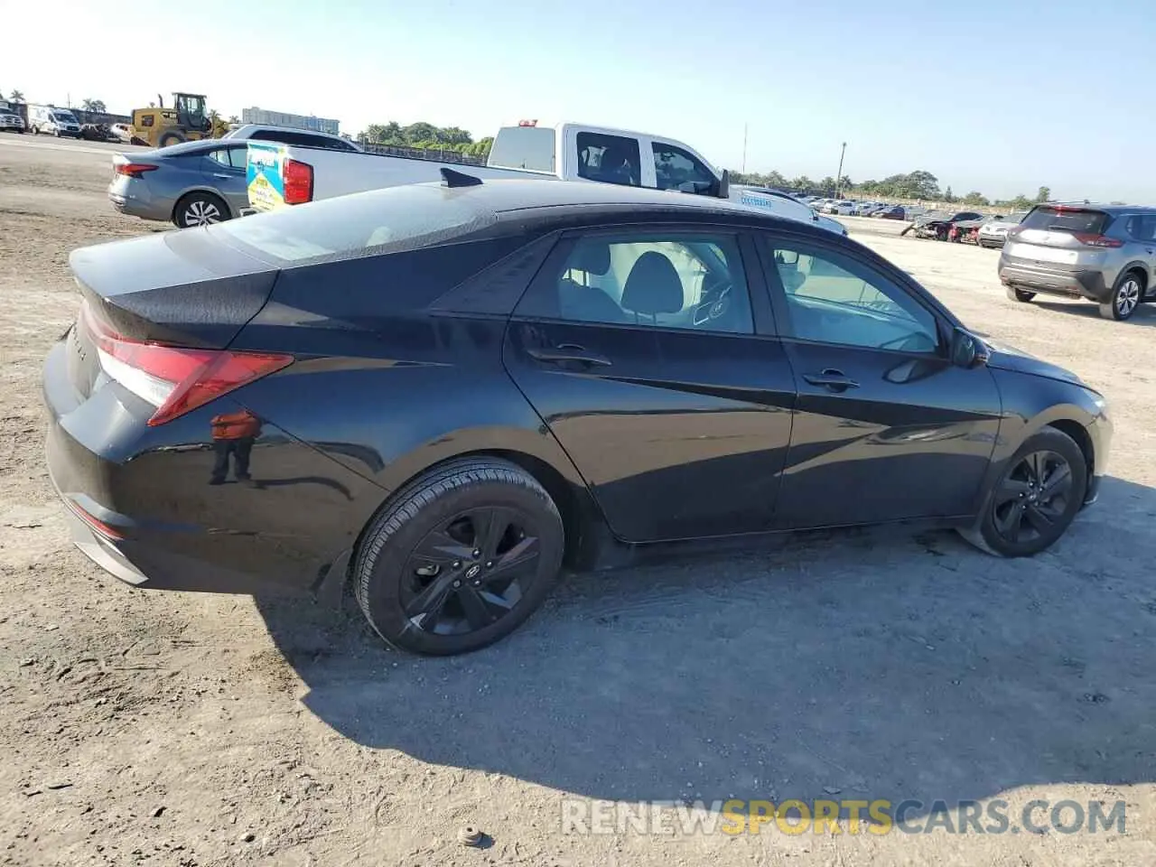 3 Photograph of a damaged car KMHLM4AG6NU218346 HYUNDAI ELANTRA 2022