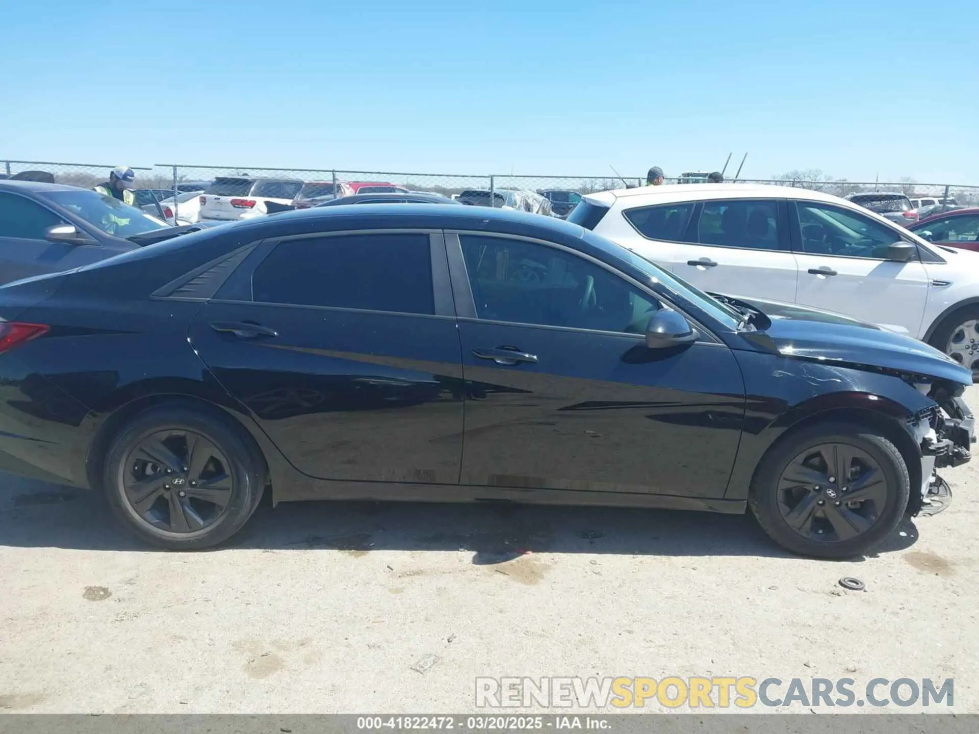 13 Photograph of a damaged car KMHLM4AG6NU224633 HYUNDAI ELANTRA 2022