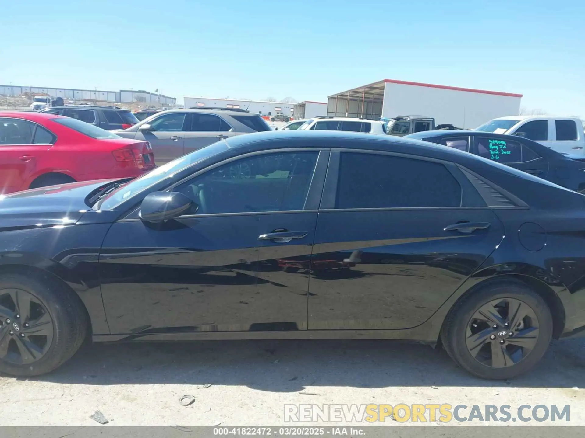 14 Photograph of a damaged car KMHLM4AG6NU224633 HYUNDAI ELANTRA 2022