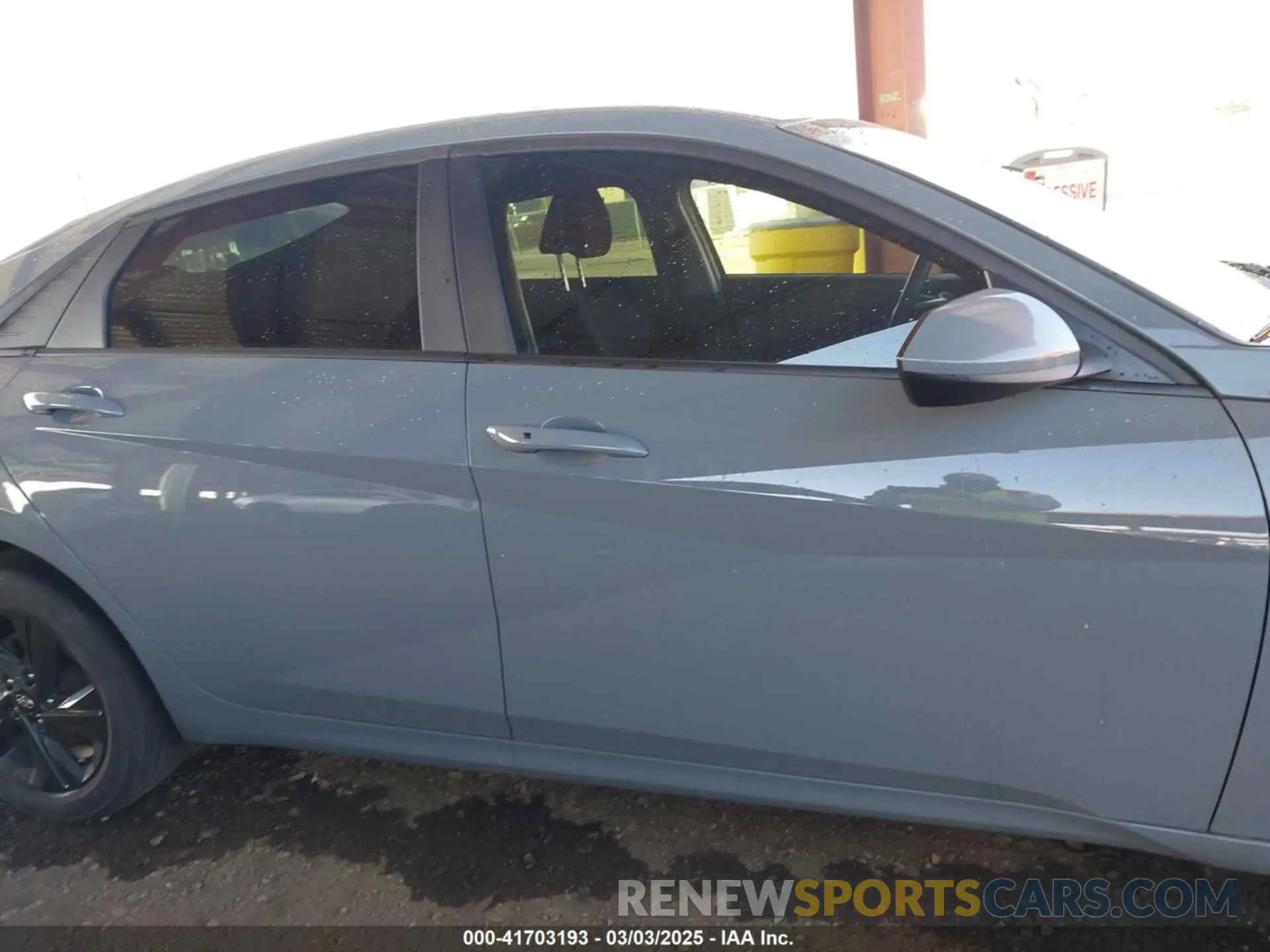 13 Photograph of a damaged car KMHLM4AG6NU353164 HYUNDAI ELANTRA 2022