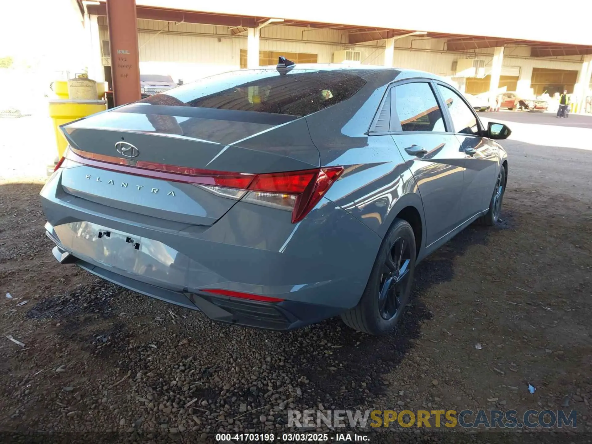 4 Photograph of a damaged car KMHLM4AG6NU353164 HYUNDAI ELANTRA 2022