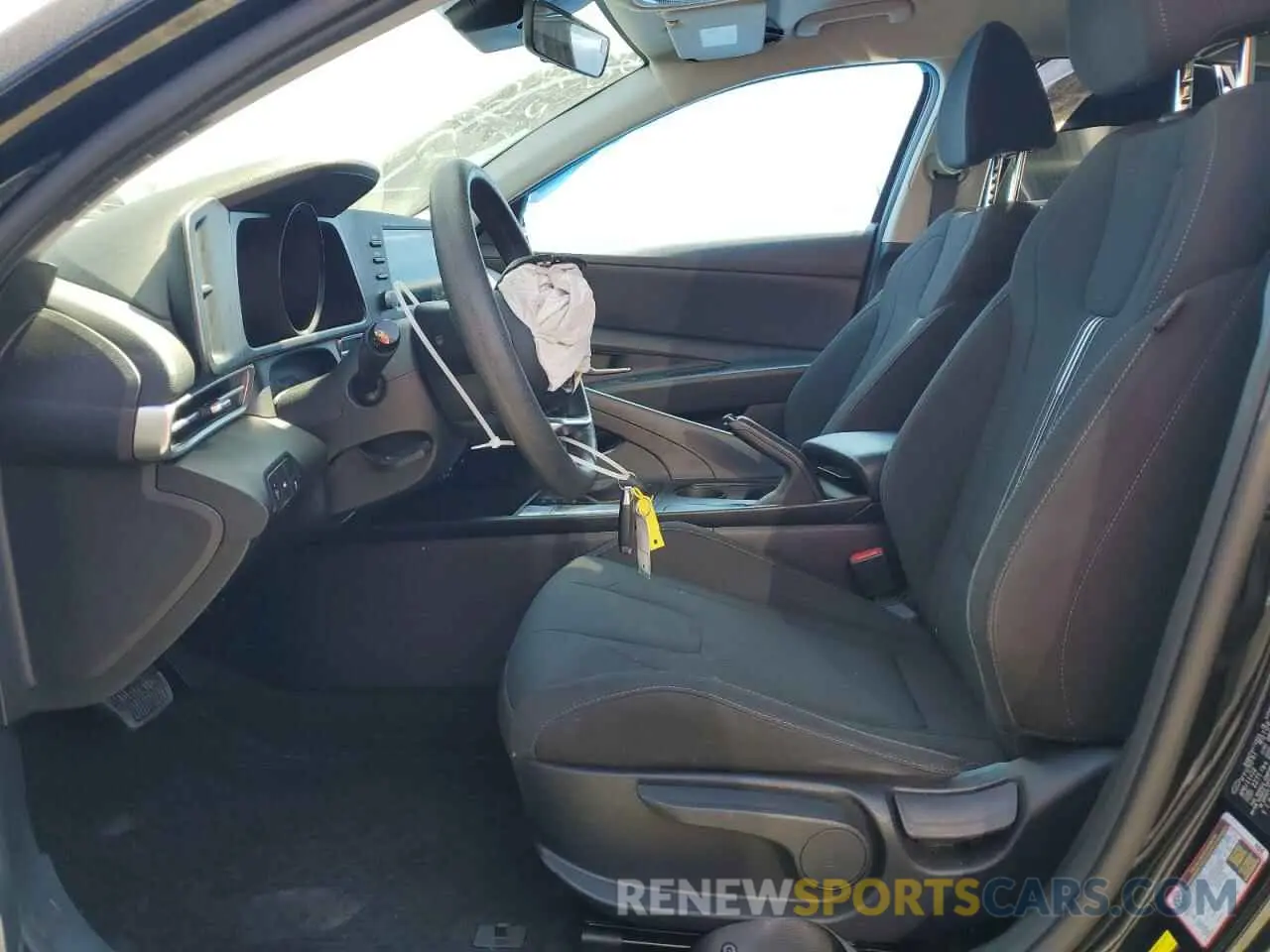 7 Photograph of a damaged car KMHLM4AG6NU357165 HYUNDAI ELANTRA 2022
