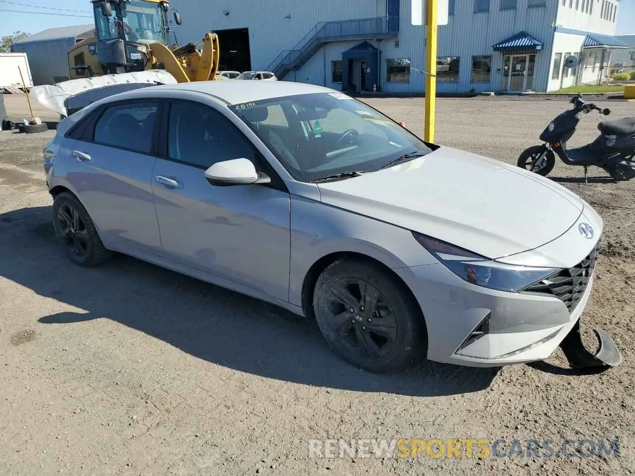 4 Photograph of a damaged car KMHLM4AG6NU362706 HYUNDAI ELANTRA 2022