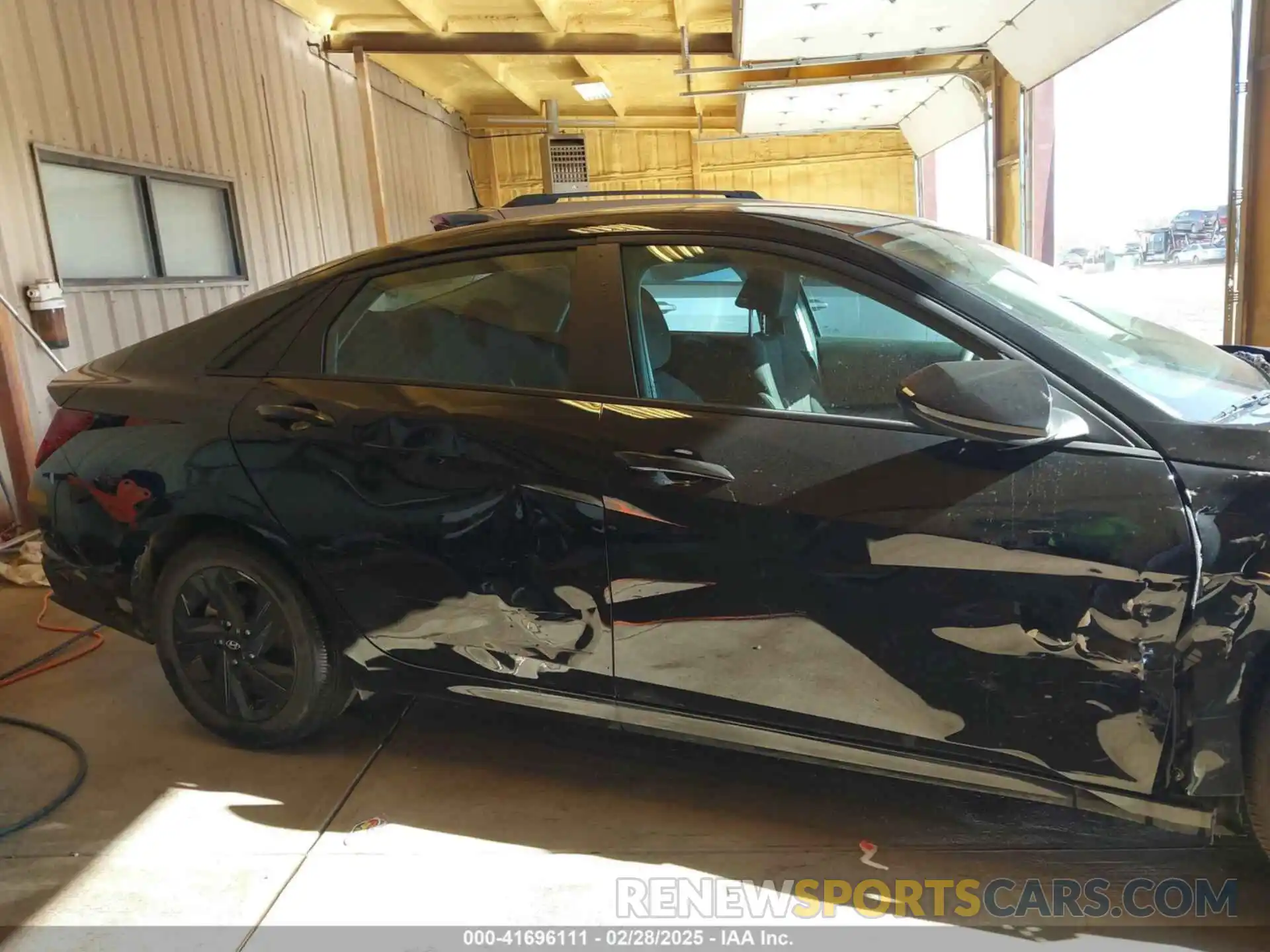 13 Photograph of a damaged car KMHLM4AG7NU263361 HYUNDAI ELANTRA 2022