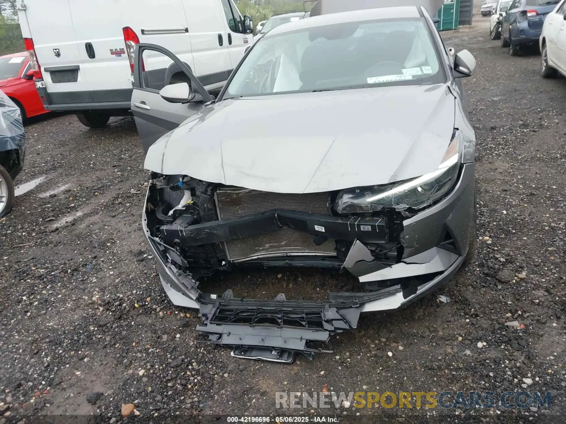 12 Photograph of a damaged car KMHLM4AG8NU286454 HYUNDAI ELANTRA 2022