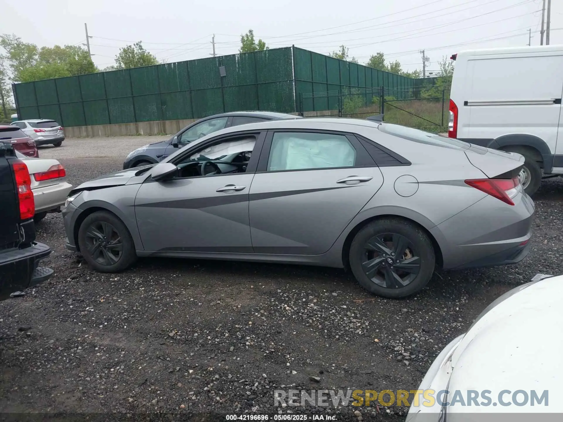 14 Photograph of a damaged car KMHLM4AG8NU286454 HYUNDAI ELANTRA 2022