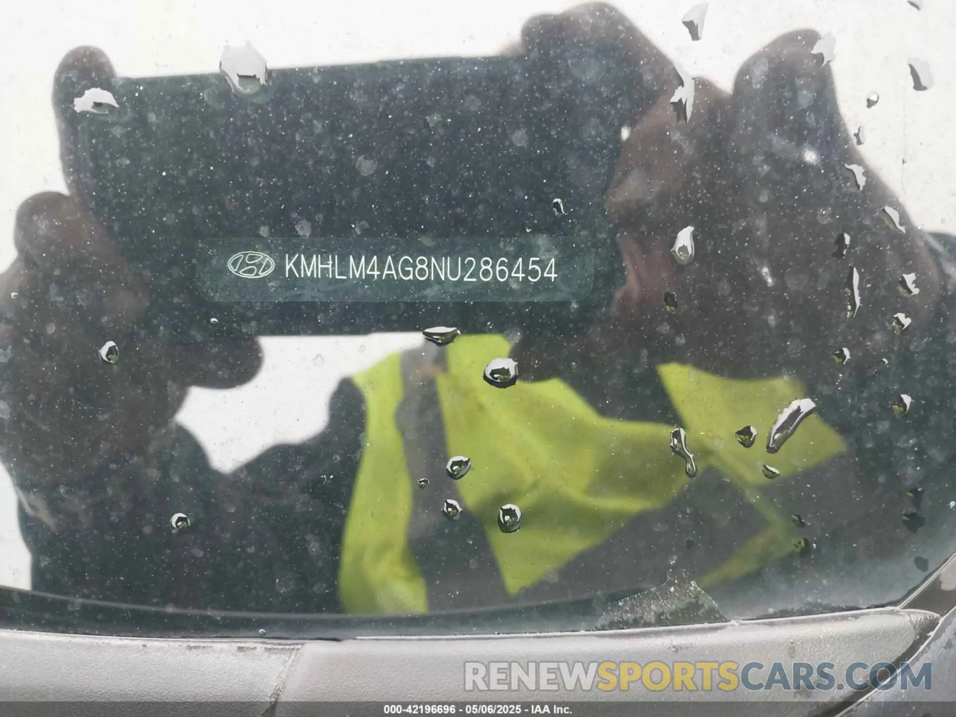17 Photograph of a damaged car KMHLM4AG8NU286454 HYUNDAI ELANTRA 2022