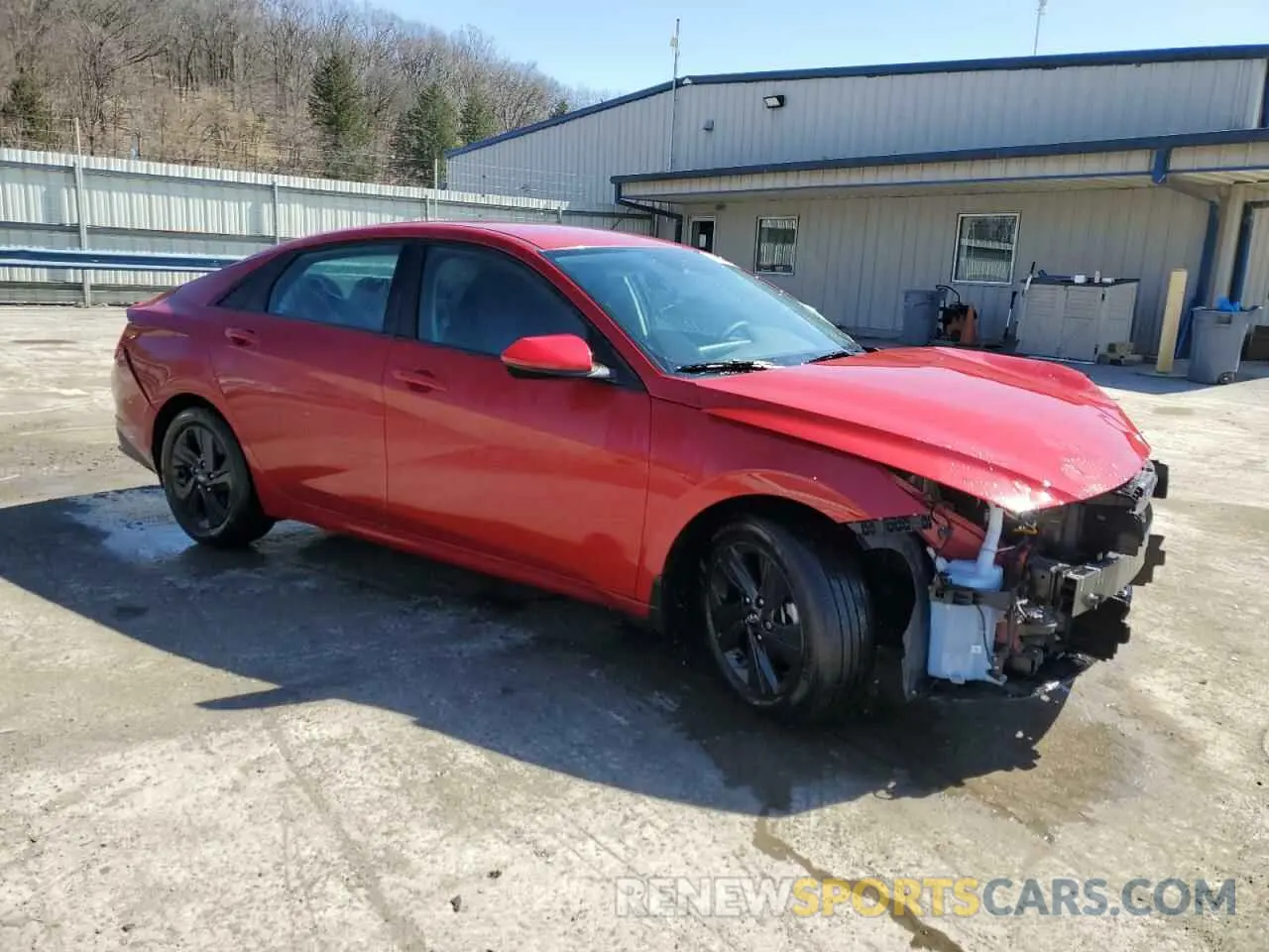 4 Photograph of a damaged car KMHLM4AG8NU332901 HYUNDAI ELANTRA 2022