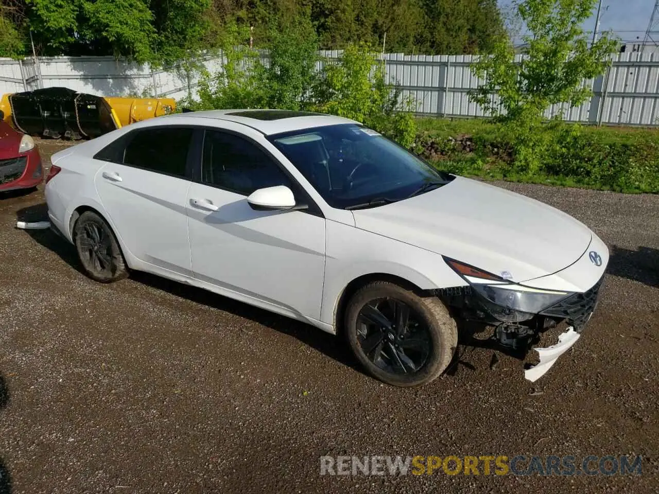 4 Photograph of a damaged car KMHLM4AG8NU355305 HYUNDAI ELANTRA 2022
