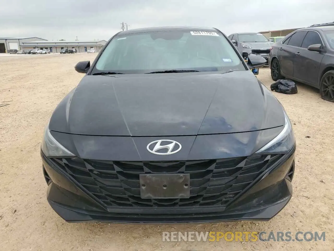 5 Photograph of a damaged car KMHLM4AG9NU225341 HYUNDAI ELANTRA 2022