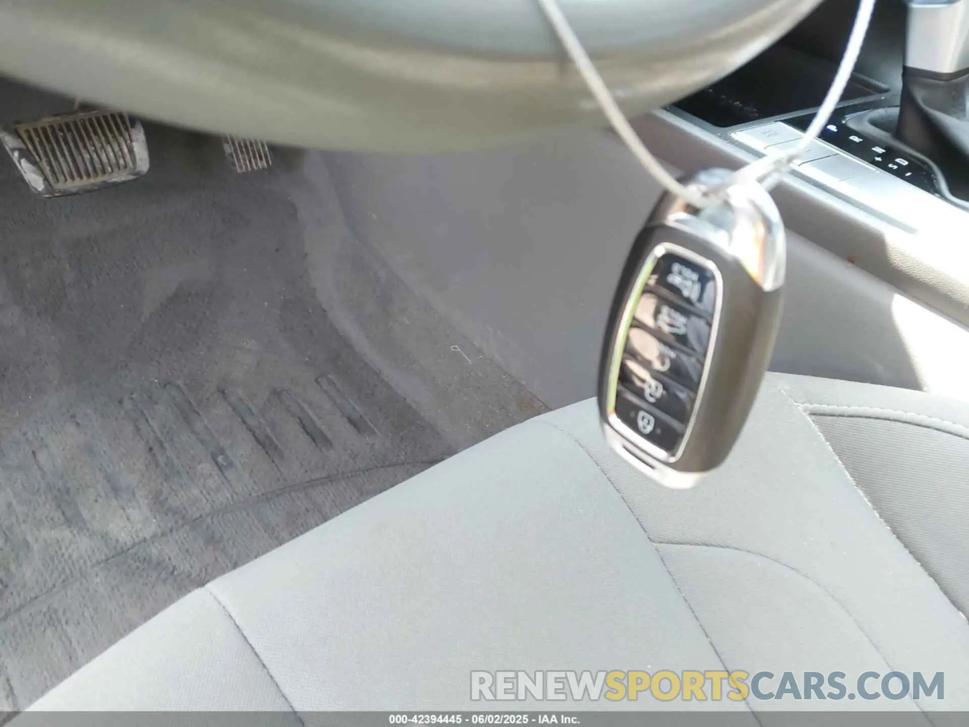 11 Photograph of a damaged car KMHLM4AG9NU241684 HYUNDAI ELANTRA 2022