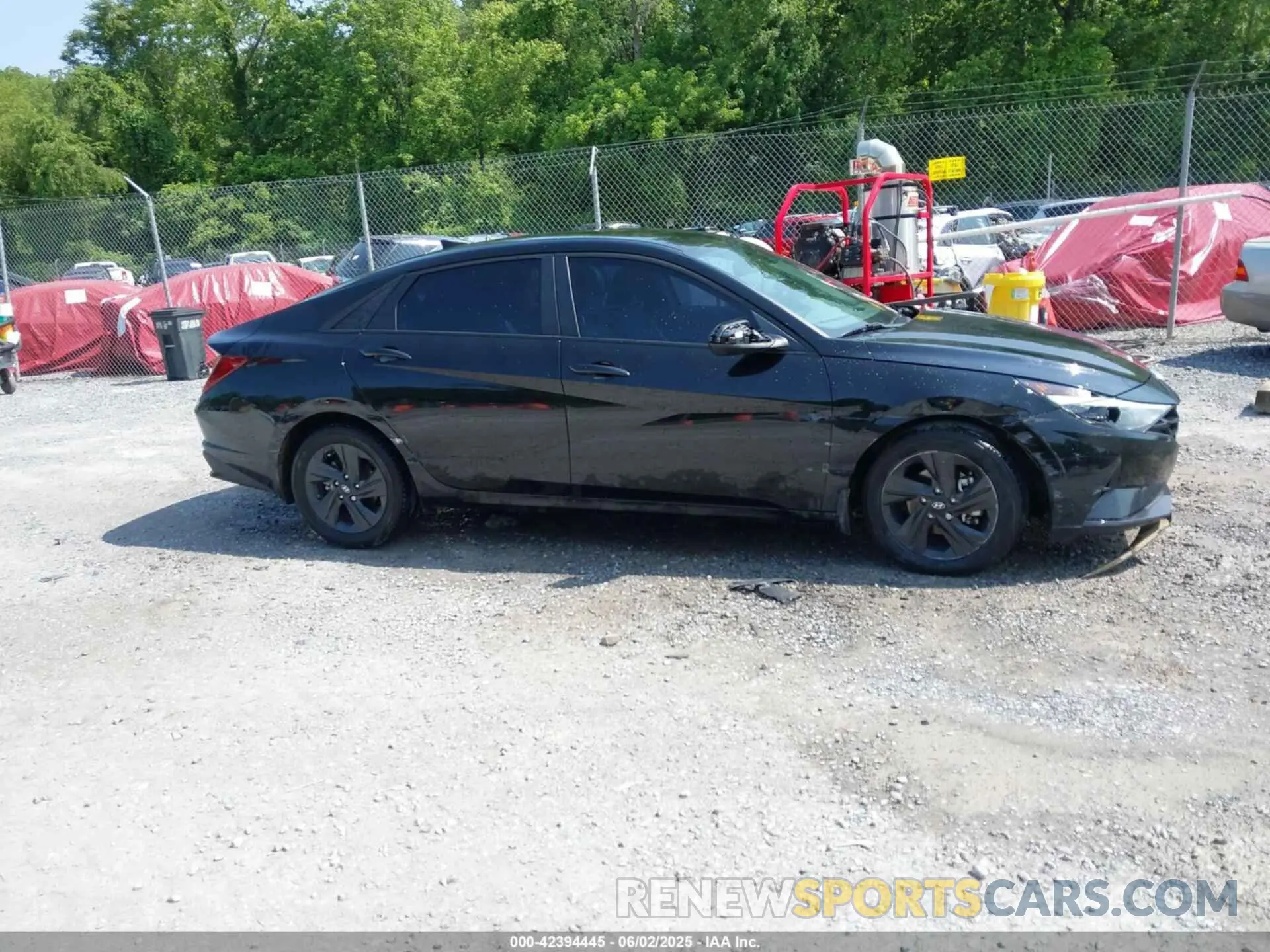 13 Photograph of a damaged car KMHLM4AG9NU241684 HYUNDAI ELANTRA 2022