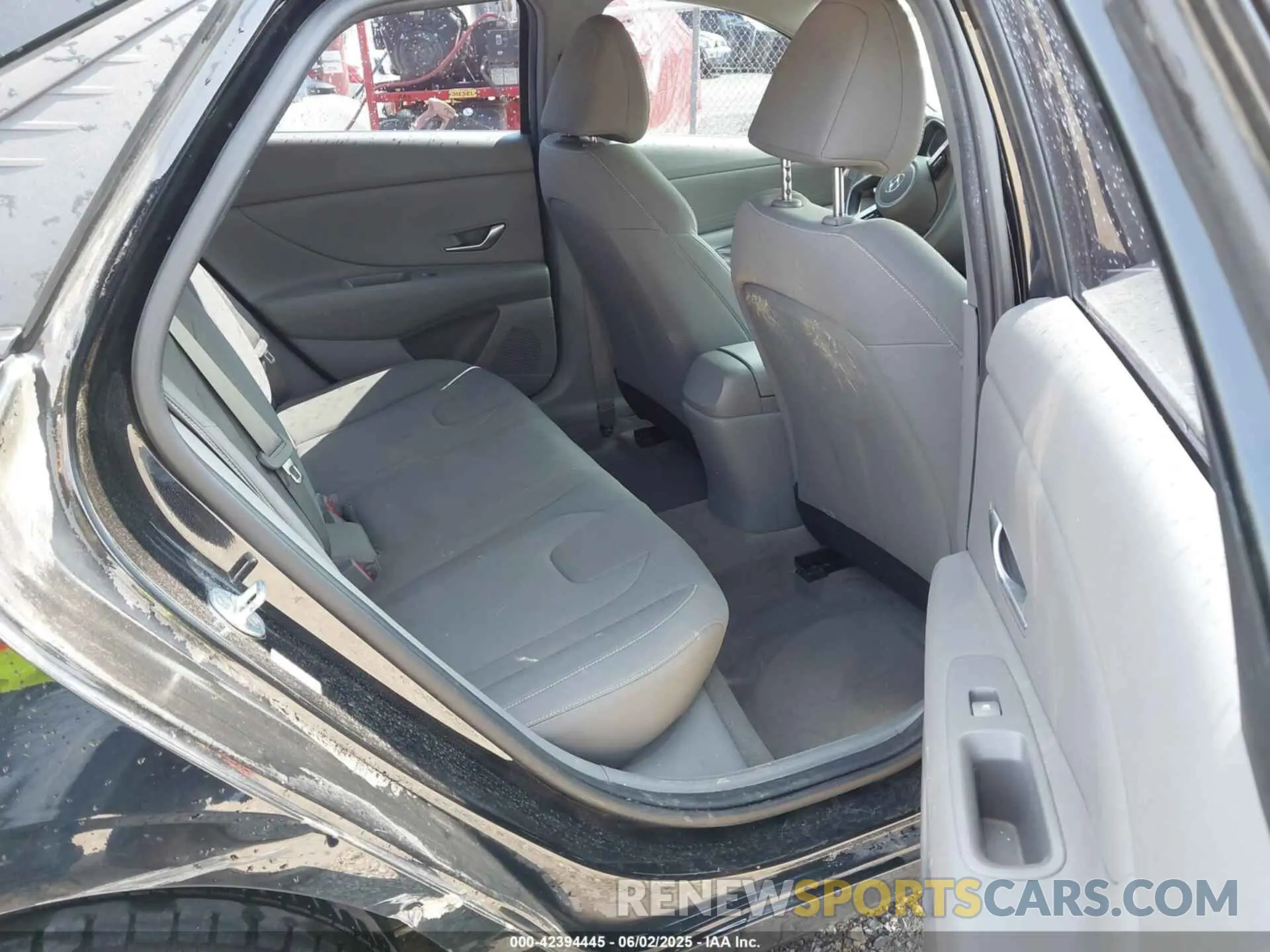 8 Photograph of a damaged car KMHLM4AG9NU241684 HYUNDAI ELANTRA 2022