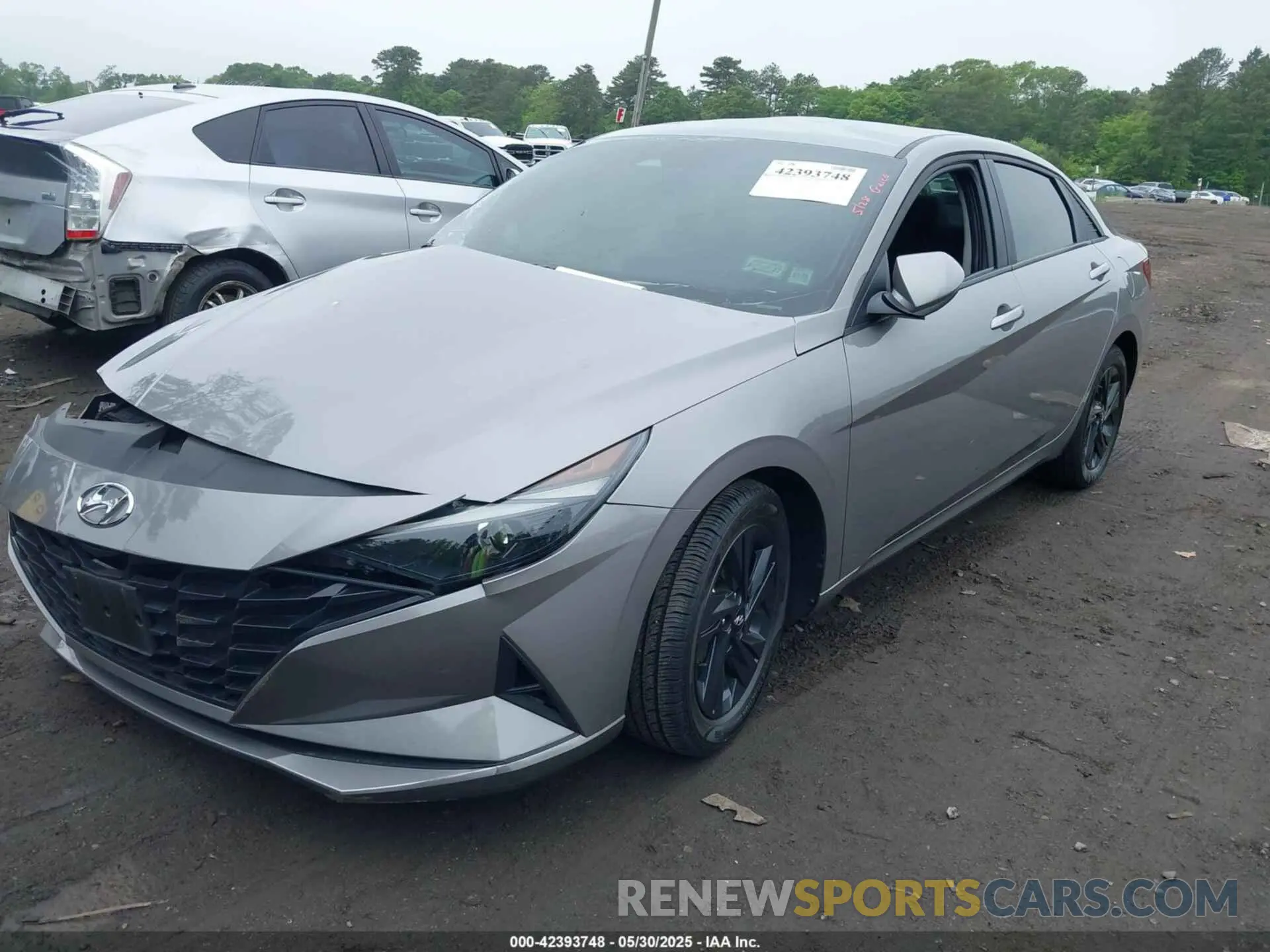 2 Photograph of a damaged car KMHLM4AG9NU283367 HYUNDAI ELANTRA 2022
