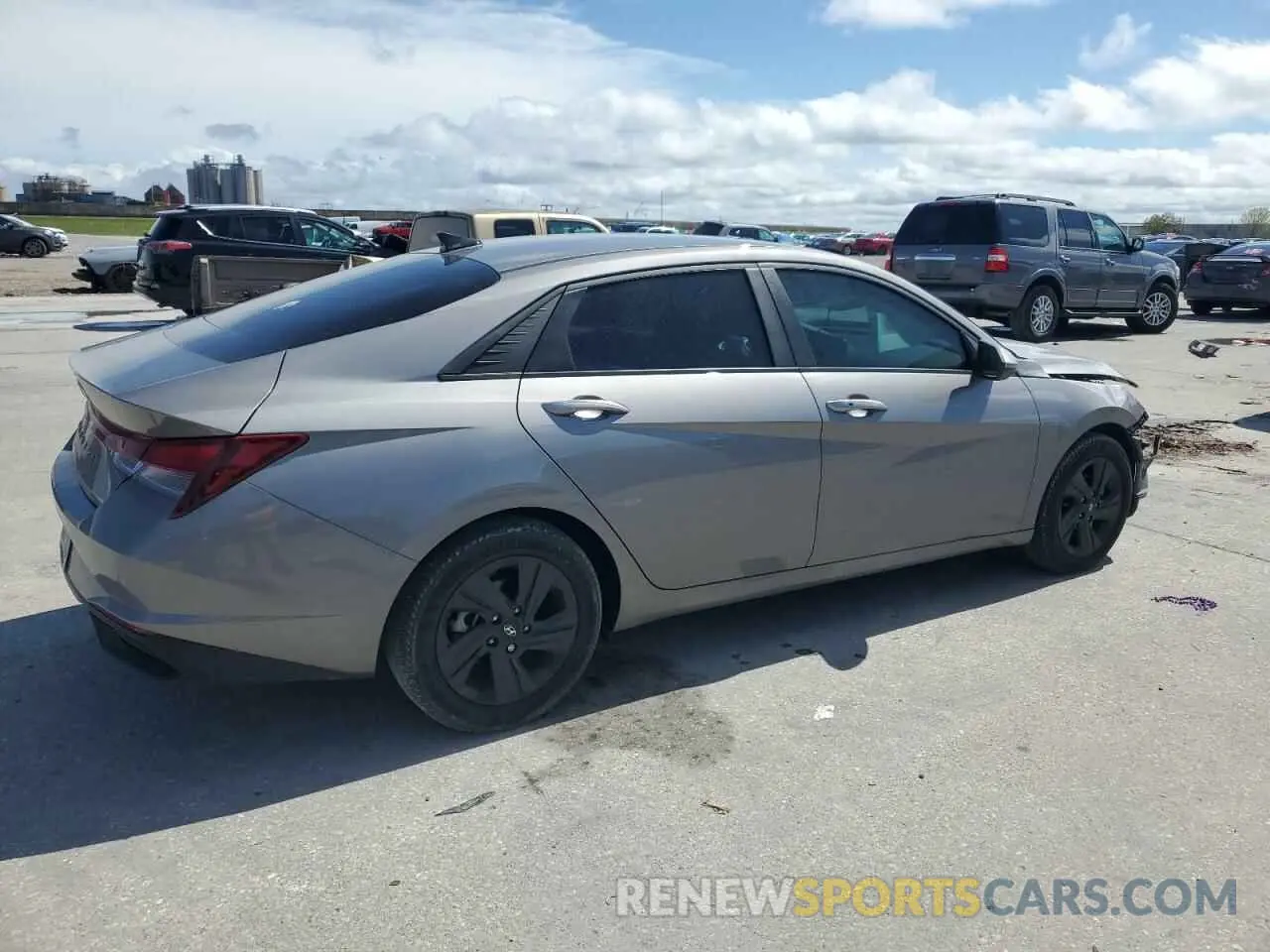 3 Photograph of a damaged car KMHLM4AG9NU311619 HYUNDAI ELANTRA 2022