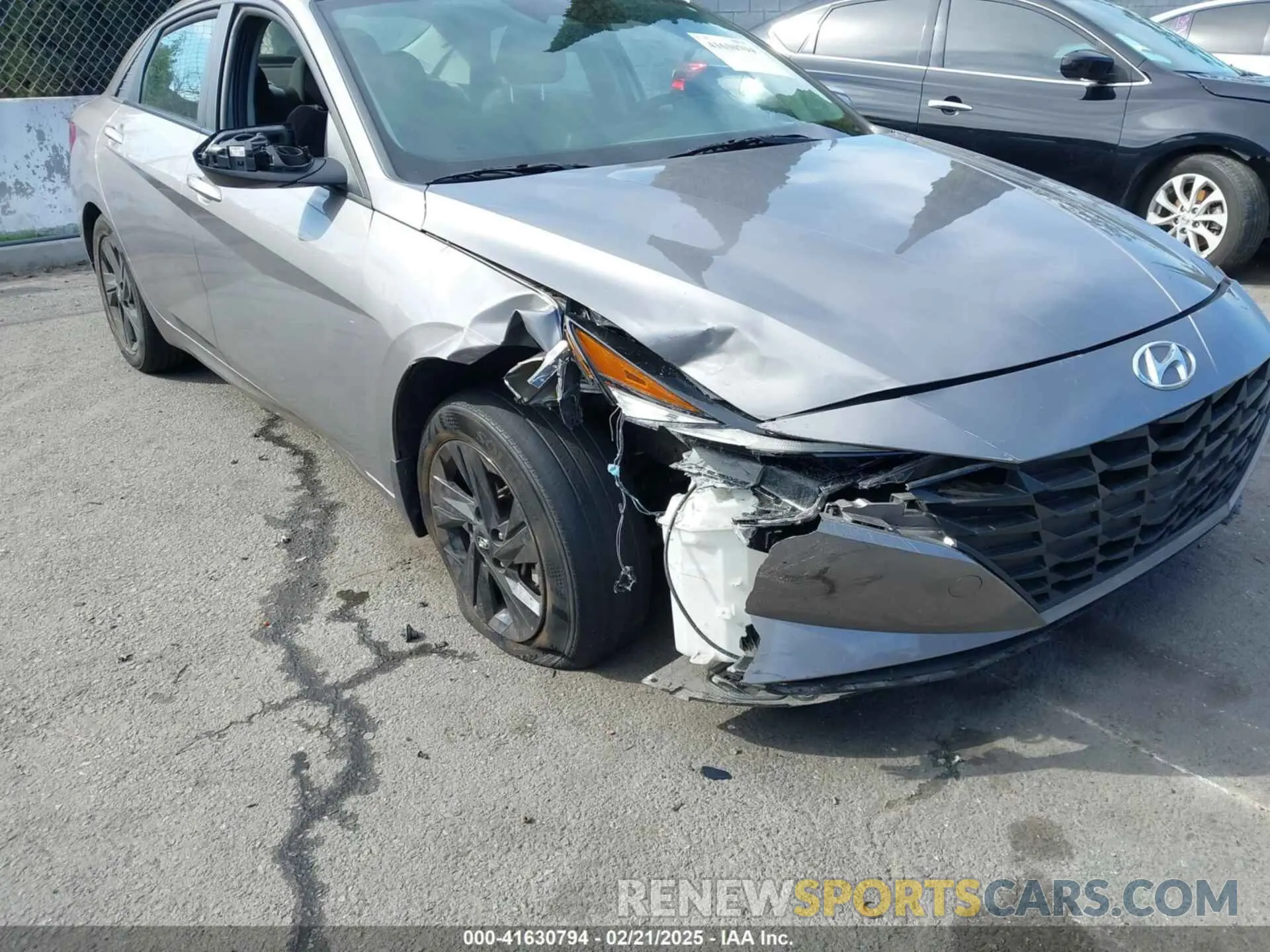 6 Photograph of a damaged car KMHLM4AG9NU322152 HYUNDAI ELANTRA 2022