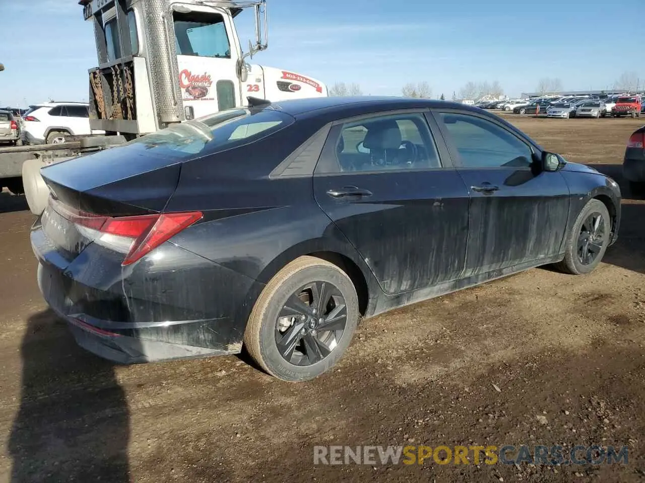 3 Photograph of a damaged car KMHLM4AG9NU336133 HYUNDAI ELANTRA 2022