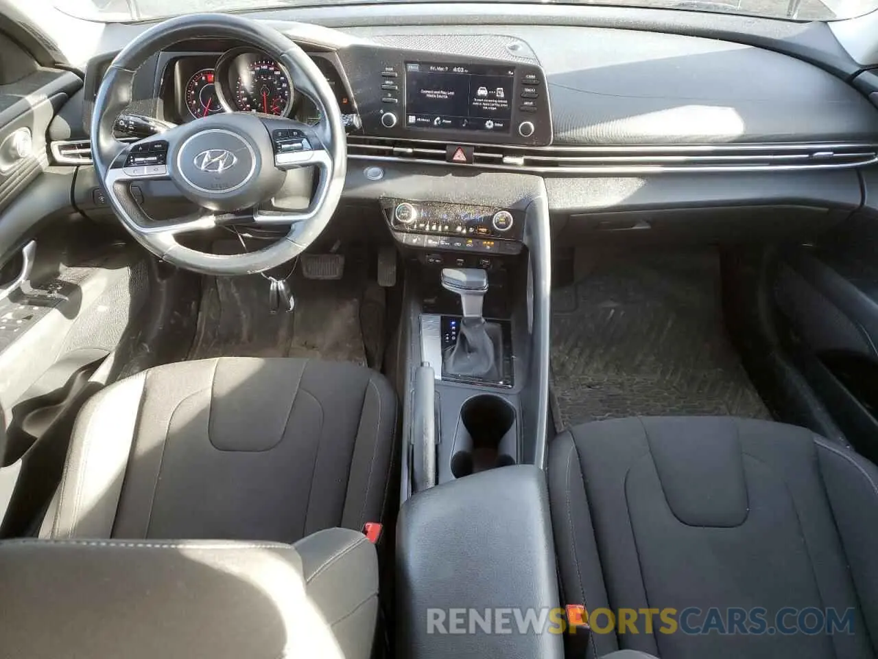 8 Photograph of a damaged car KMHLM4AG9NU336133 HYUNDAI ELANTRA 2022