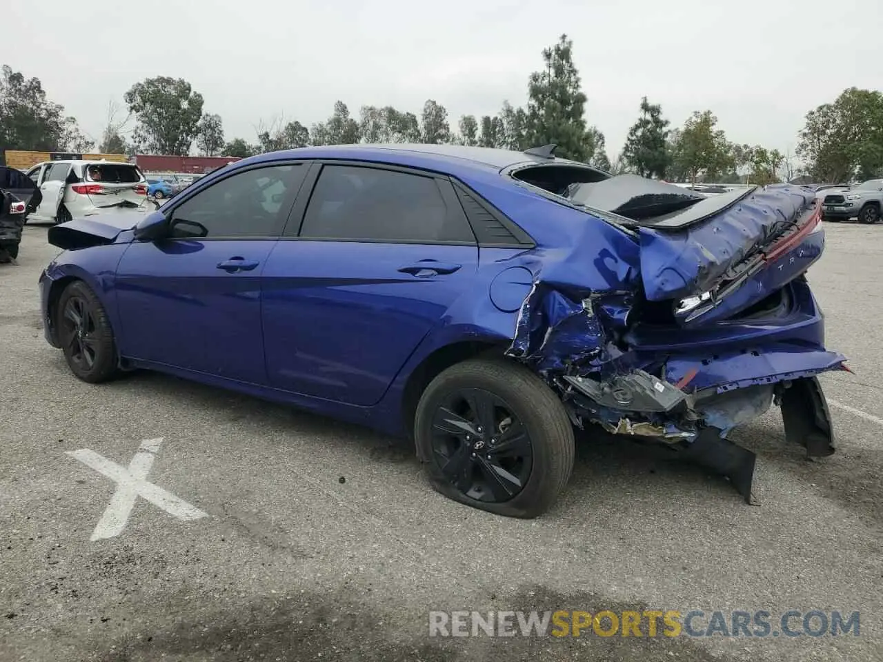 2 Photograph of a damaged car KMHLM4AG9NU337430 HYUNDAI ELANTRA 2022