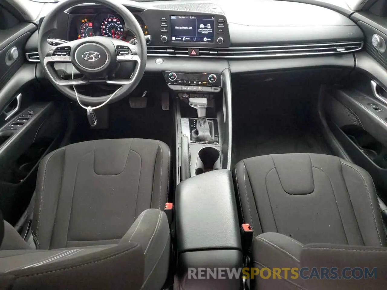 8 Photograph of a damaged car KMHLM4AG9NU337430 HYUNDAI ELANTRA 2022