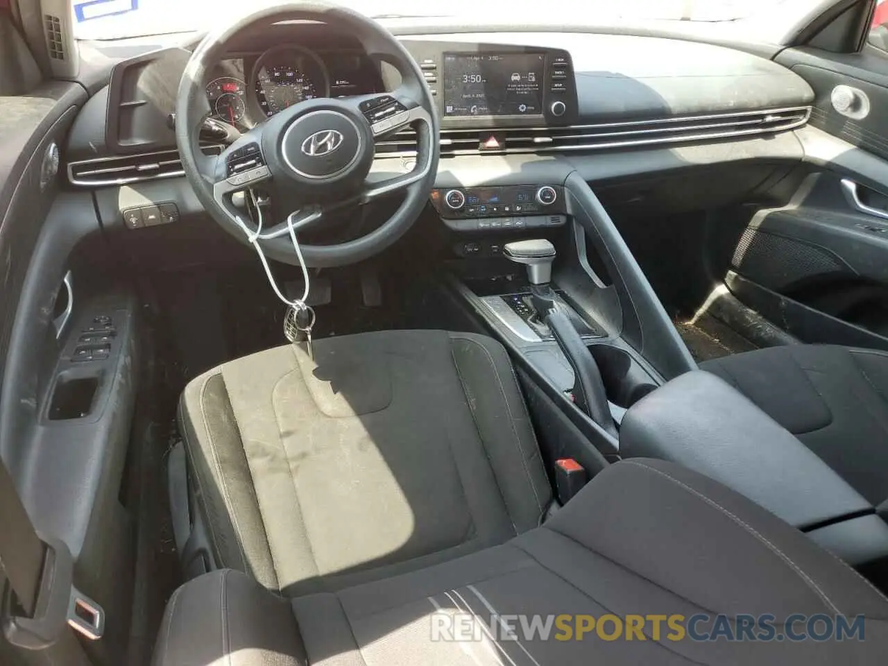 8 Photograph of a damaged car KMHLM4AG9NU354177 HYUNDAI ELANTRA 2022