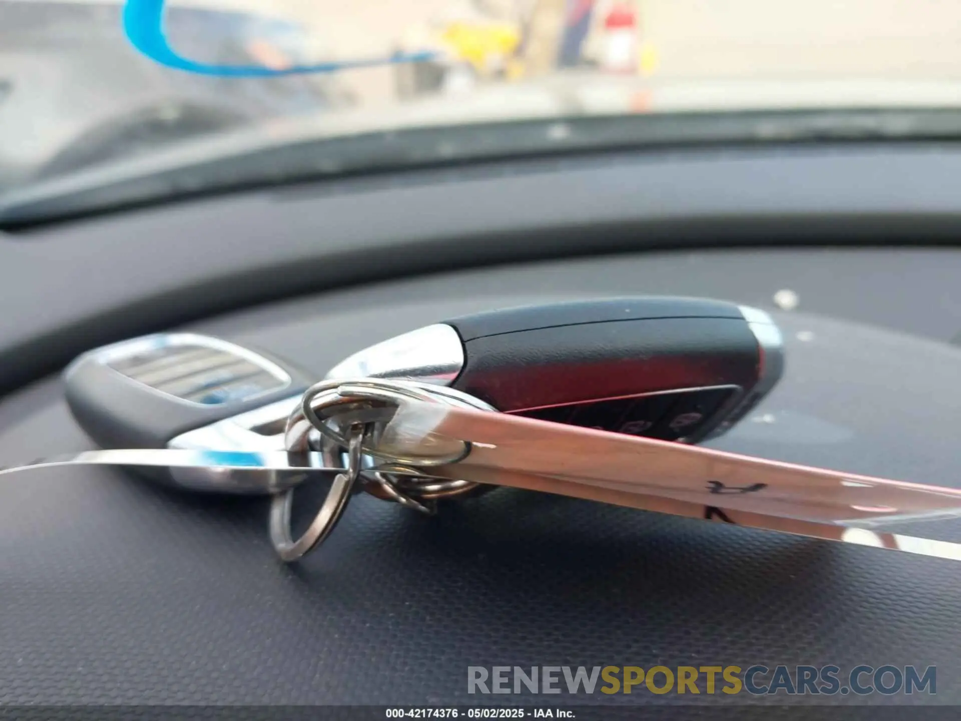 11 Photograph of a damaged car KMHLM4AGXNU318692 HYUNDAI ELANTRA 2022
