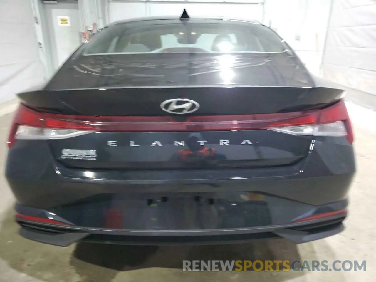 6 Photograph of a damaged car KMHLM4AGXNU345522 HYUNDAI ELANTRA 2022